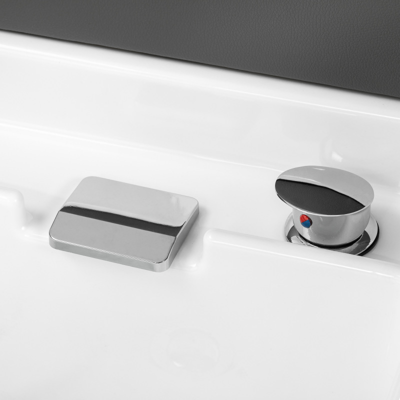 KADERNÍCKY UMÝVACÍ BOX Gabbiano Head Spa Bali sivý 14