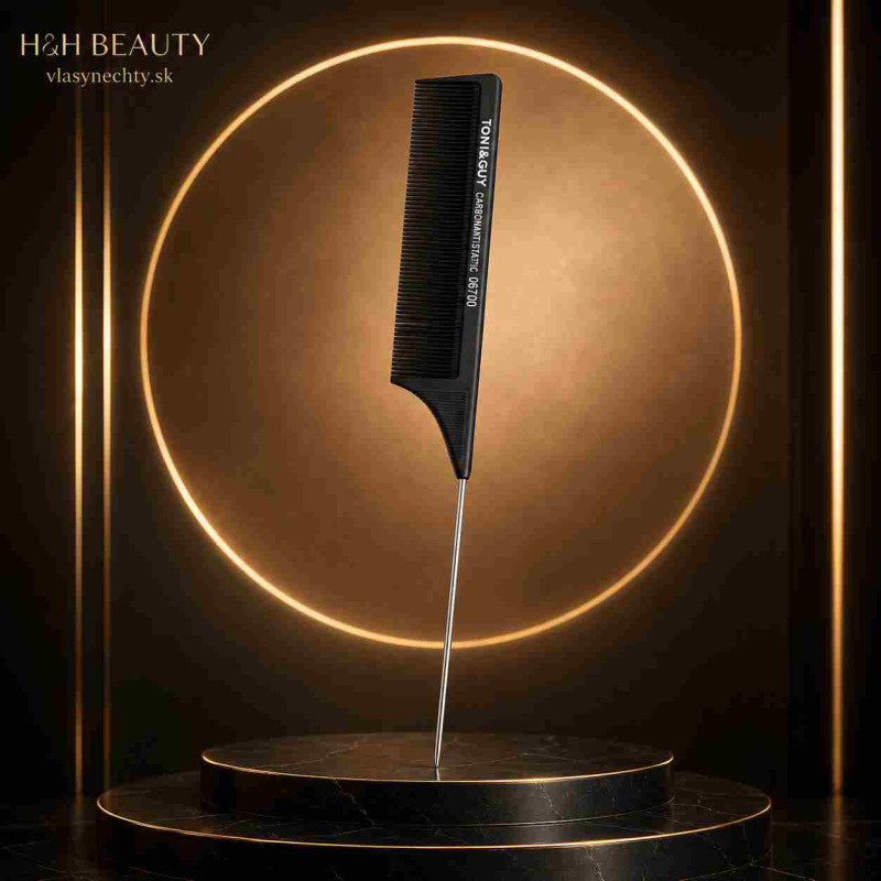 KADERNÍCKY HREBEŇ NA VLASY TONI&GUY CARBON ANTISTATIC 06700