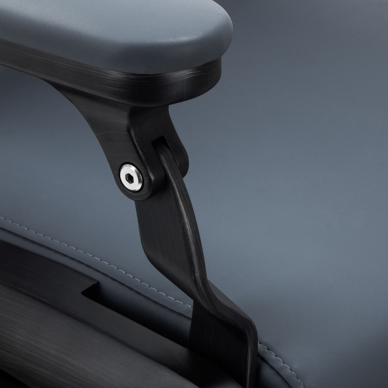 BARBERSKE KRESLO GABBIANO Francesco v grafitovej farbe s brúseným čiernym rámom 13