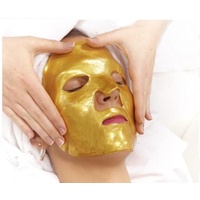 Masky, oleje, zlaté plátky